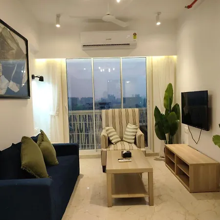 Anya 2bhk Near Bkc - Modern, Calm & Connected Apartment