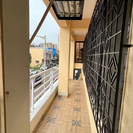 Tranquil-salona-guest-house-charkop Apartment *