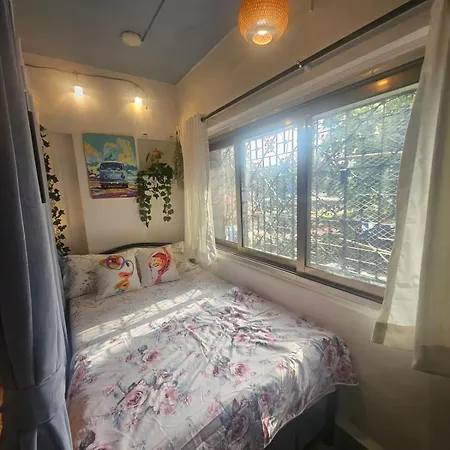 Retro Bandra - Cozy Comfort In A Heritage Village * Mumbai