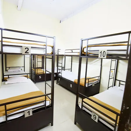 Hostel Empire Royale Mumbai