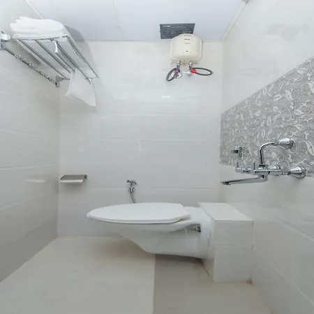 Fabhotel Embassy Grand Mumbai