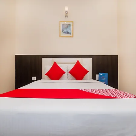 O Alfa Grand Near Chhatrapati Shivaji International Airport 3*