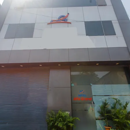 Hotel O Alfa Grand Near Chhatrapati Shivaji International Airport 3*