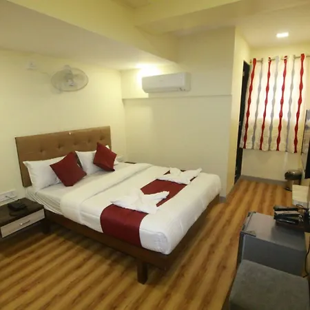 Alfa International Near Nanavati Hospital Near Airport Near Juhu 3*