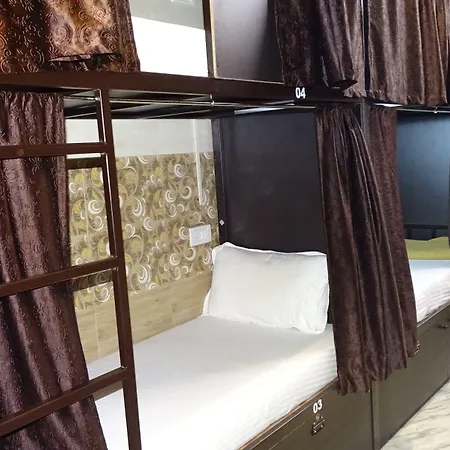 Sunshine Airport Hotel