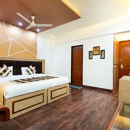 Hotel Mina International