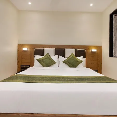 Residency Park Near Masjid Rly Station South Mumbai