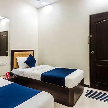 Hotel Zee Residency *