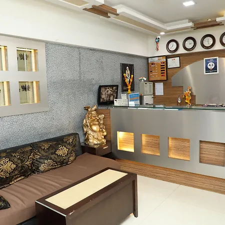 Anantha Exectuive Hotel 3*