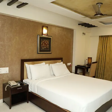 Hotel Anantha Exectuive Mumbai