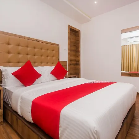 Hotel Oyo 22039 Bkc Grand Mumbai
