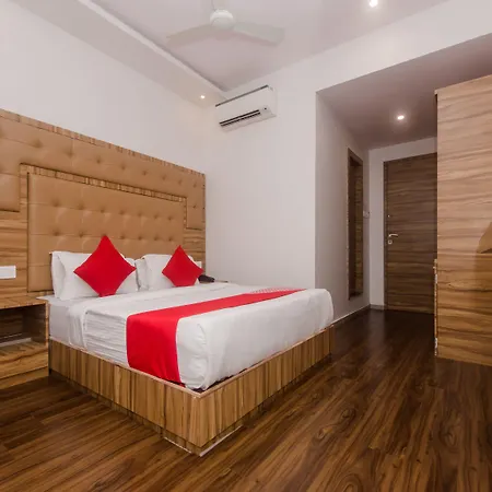 Hotel Oyo 22039 Bkc Grand Mumbai