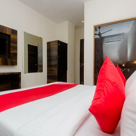 Hotel Oyo 24293 Amana International Mumbai