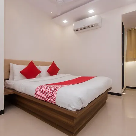 Oyo 23259 Galaxy Hotel