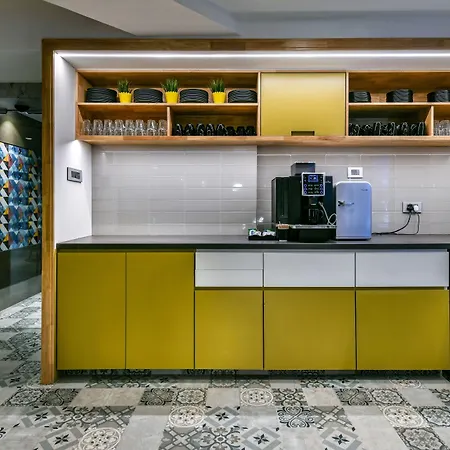 Hotel Indie Stays, Bkc Mumbai