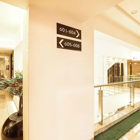 Auris & Banquets, International Airport 4* Mumbai