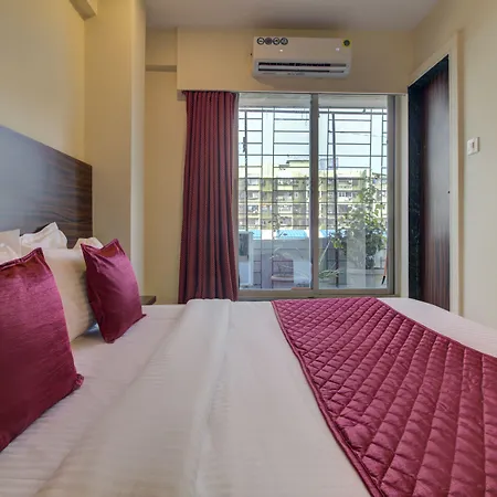Malad Opposite Malad Railway Station Hotel