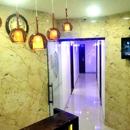 The Hotel 2*