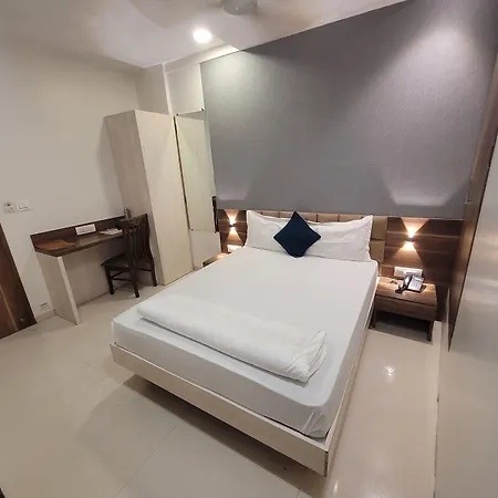 Heritage Hotel 3*