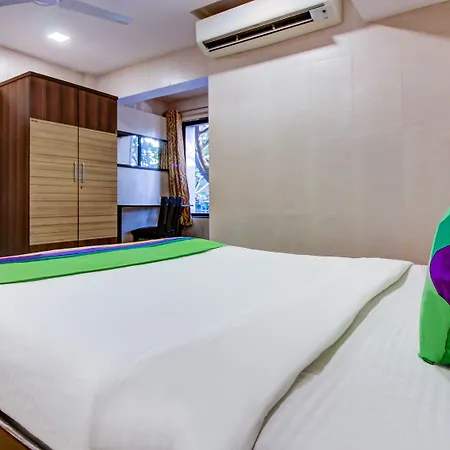 Treebo Bloom Powai Hotel