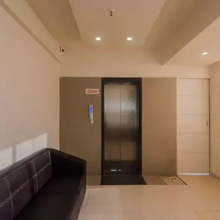 Aura 3*