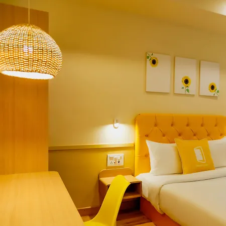 Bloom - Worli Hotel