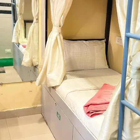 Hostel Welcome & Pg Male And Female