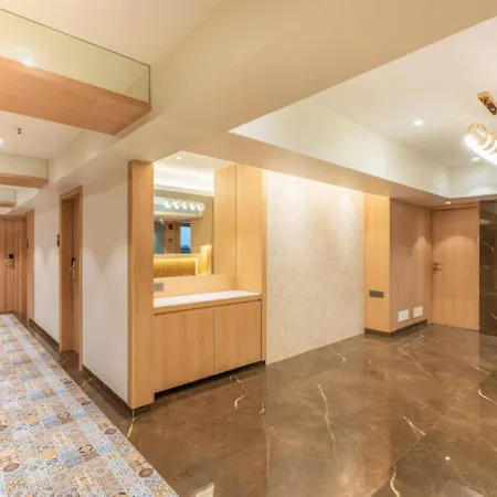 Hotel Supreme Comforts- International Airport T2