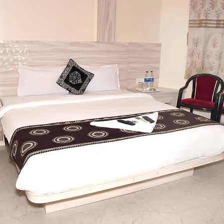 Hotel The Kiwwi 3*