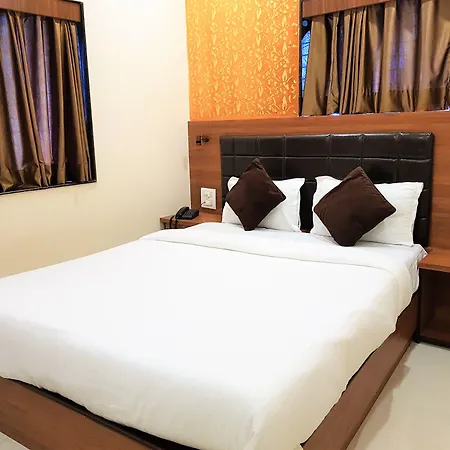 Hexa Royal Elite Hotel 3*