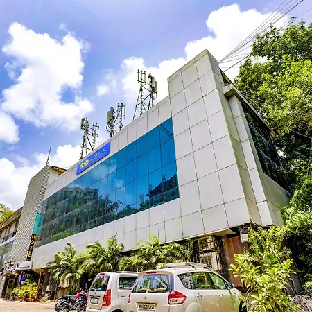 Fabhotel Veera Residency - Nr Airport 3*