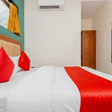 Hotel Purple Orchid 3*