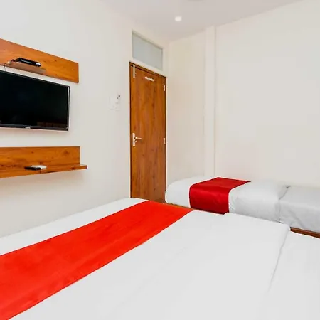 Purple Orchid Hotel 3*