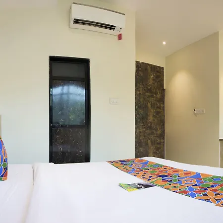 Fabhotel Embassy Grand