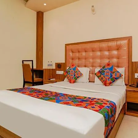 Hotel Fabexpress Emerald Mumbai
