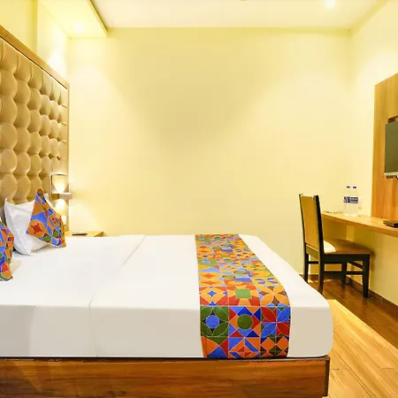 Fabhotel Cozy - Nr International Airport Mumbai