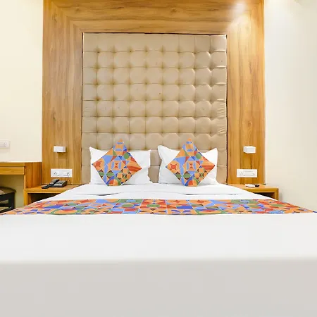 Hotel Fabhotel Cozy - Nr International Airport