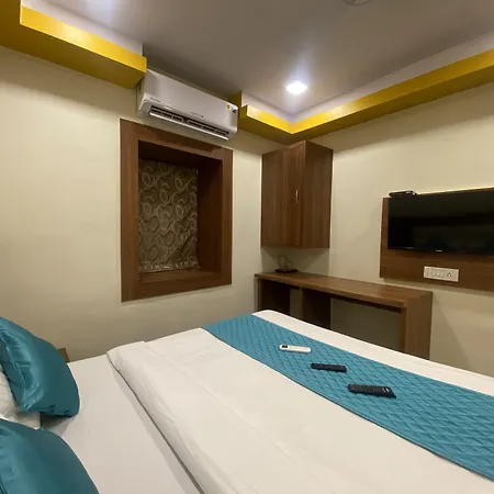 Hotel Jodiya - Near Cst 2*
