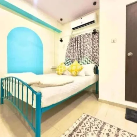 Locomo Hostel Express - Stay Work Eat Hostel *