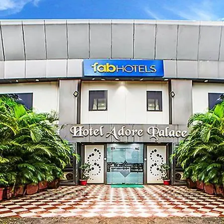 Fabhotel The Adore Palace 3* Mumbai