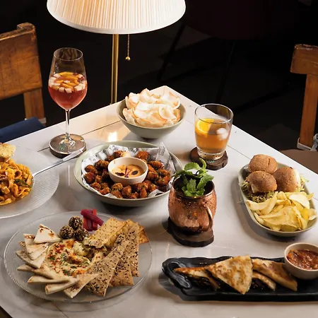Bloom Boutique L Bandra Hotel Mumbai