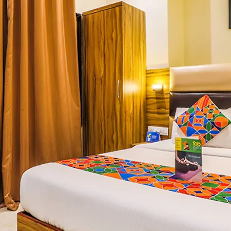 Hotel Fabhotel Liwa International - Nr International Airport