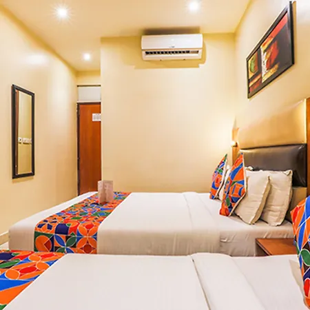 Hotel Fabhotel Liwa International - Nr International Airport 3*