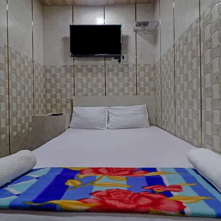Oyo 72150 Capital Hotel
