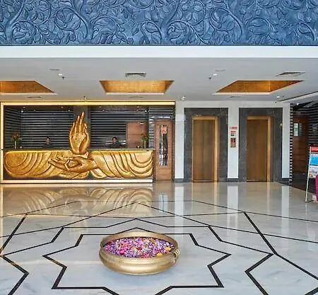 Muza Hotel 4*