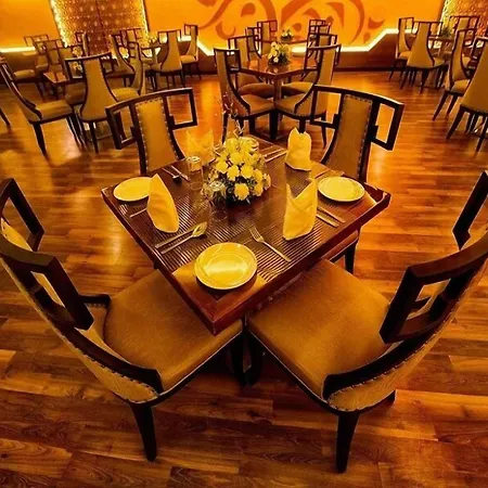 Muza Hotel 4*
