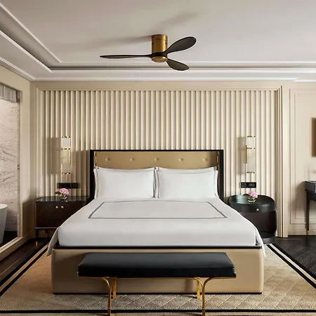 Fairmont Hotel 5*