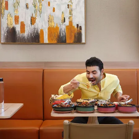 Hotel Ibis Bkc