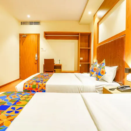 Fabhotel Azure - Nr. International Airport Mumbai
