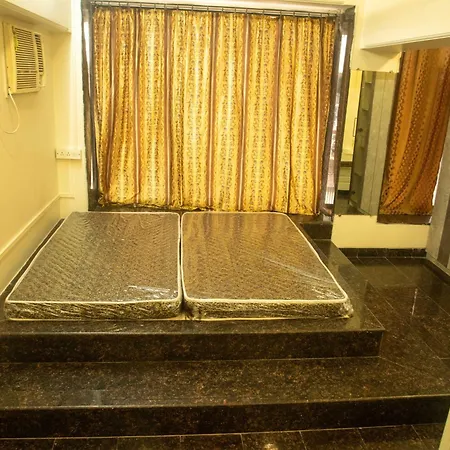 Apartment Ansh Pg & *